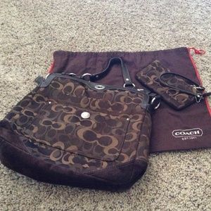 Brown Coach purse & wristlet
